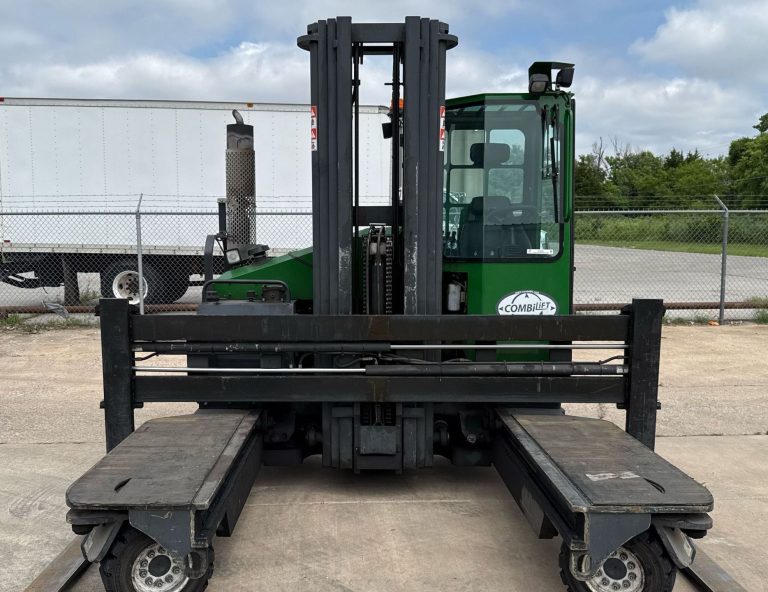2016 CombiLift C8000 Forklift – Heavy-Duty Industrial Lift Equipment