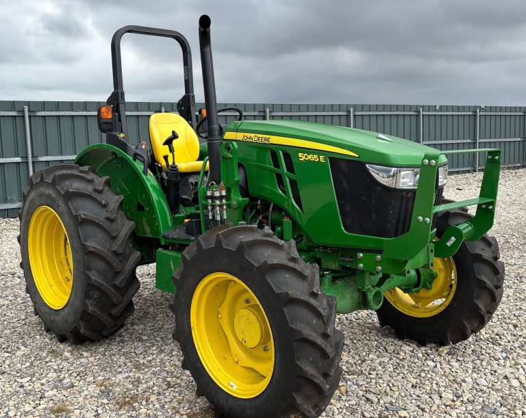 2022 John Deere 5065E – Utility Tractor