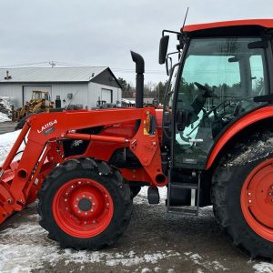 2021 Kubota M4-071D MFWD Tractor