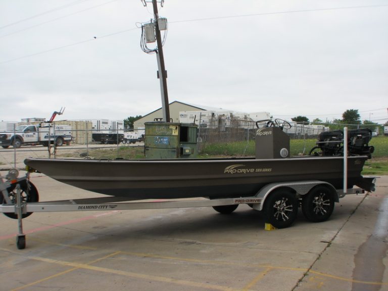 2020 PRO DRIVE 20X60 SBX SERIES DUAL RIG TWIN 40HP, VANGUARD ENGINE