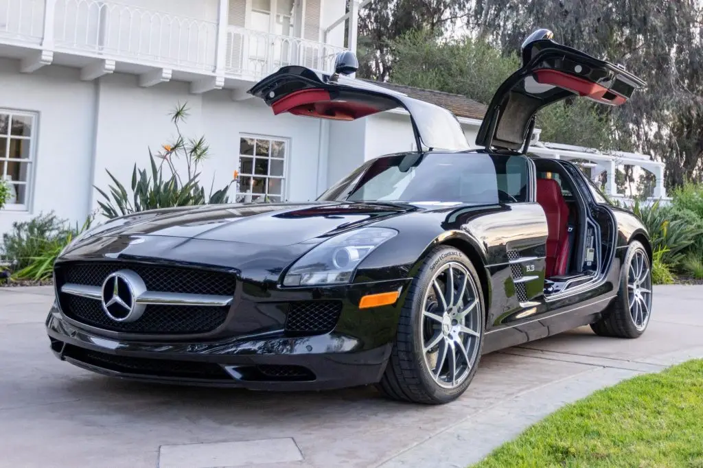2011 Mercedes-Benz SLS AMG Coupe
