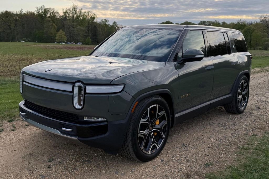 2023 Rivian R1S Launch Edition