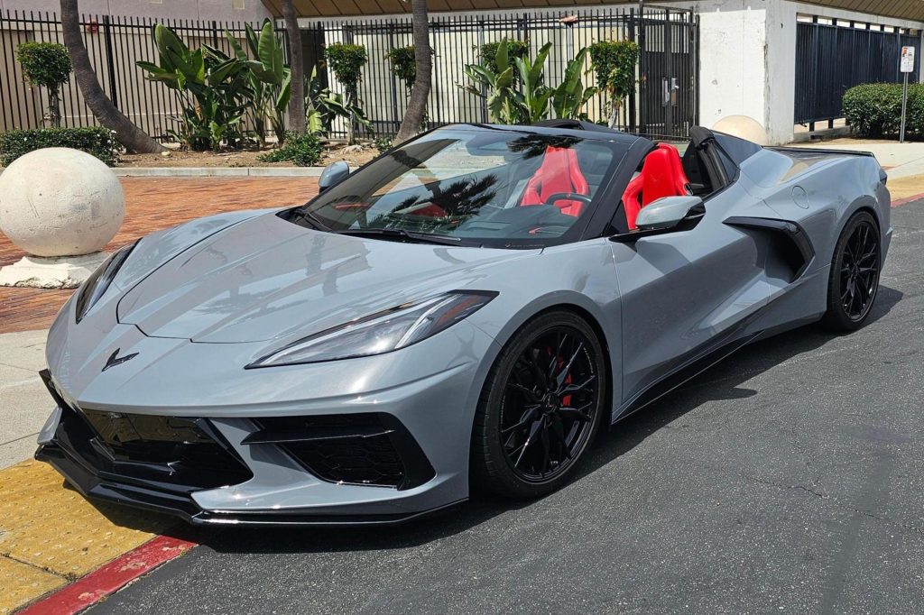 2024 Chevrolet Corvette Stingray Convertible 2LT