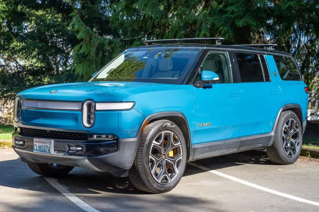 2024 Rivian R1S Launch Edition