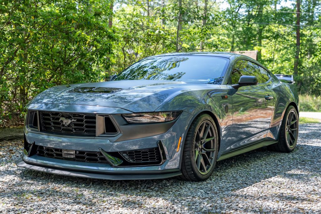 2024 Ford Mustang Dark Horse Coupe 5.0L V8