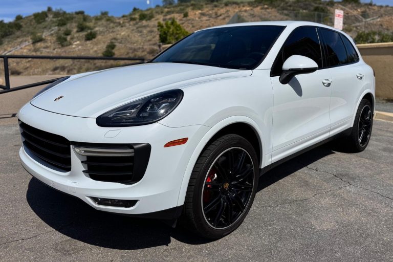 2015 Porsche Cayenne Turbo