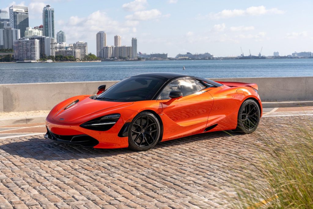 2022 McLaren 720S Spider Performance