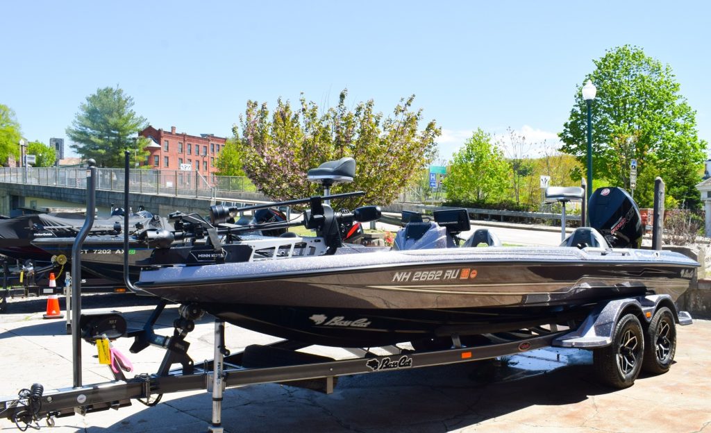 2025 Bass Cat Puma STS – Mercury 250 ProXS 4 Stroke