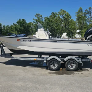 2015 Whaler 190 Montauk 19ft Mercury 150XL 4 st. 150hp