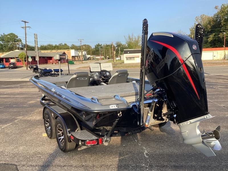 2024 Phoenix 21 XE – Mercury 250 ProXS 4 Stroke
