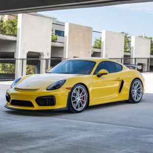 2016 Porsche Cayman GT4