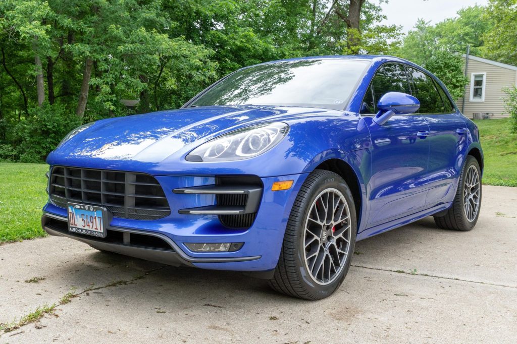 2018 Porsche Macan Turbo