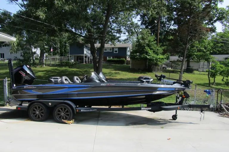 2020 Triton TRX 20 Patriot - Mercury 250L Pro XS - 2020 EZ Loader Trailer