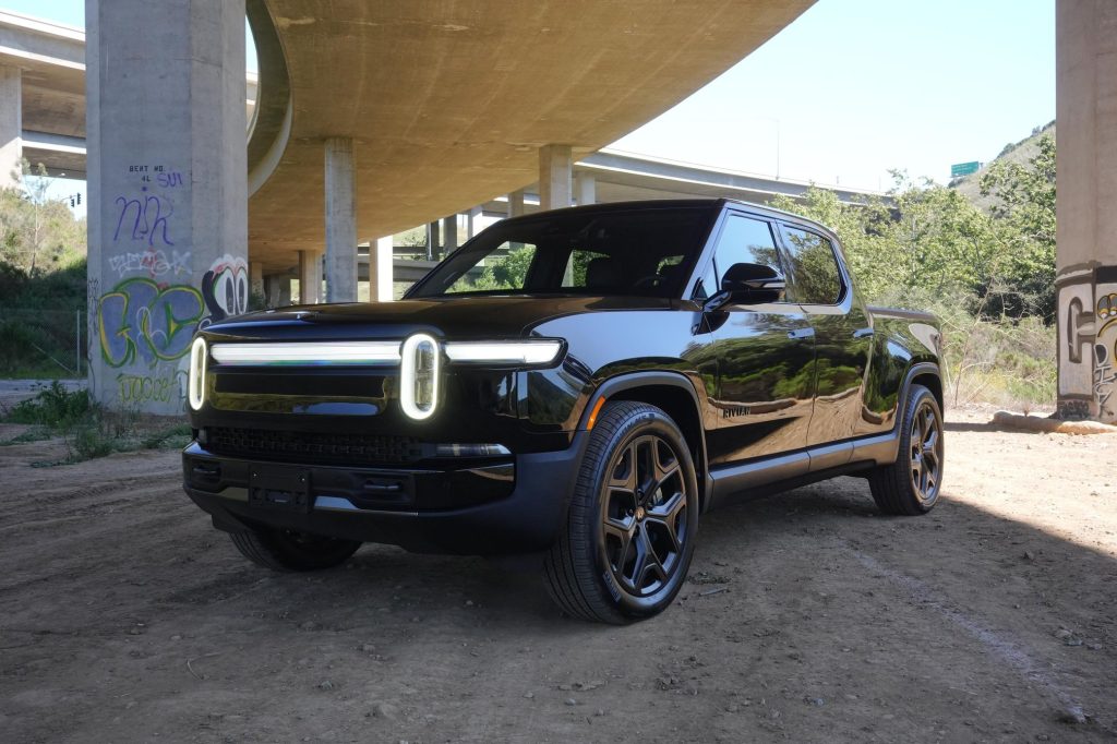 2026 Rivian R1T Ascend 4×4