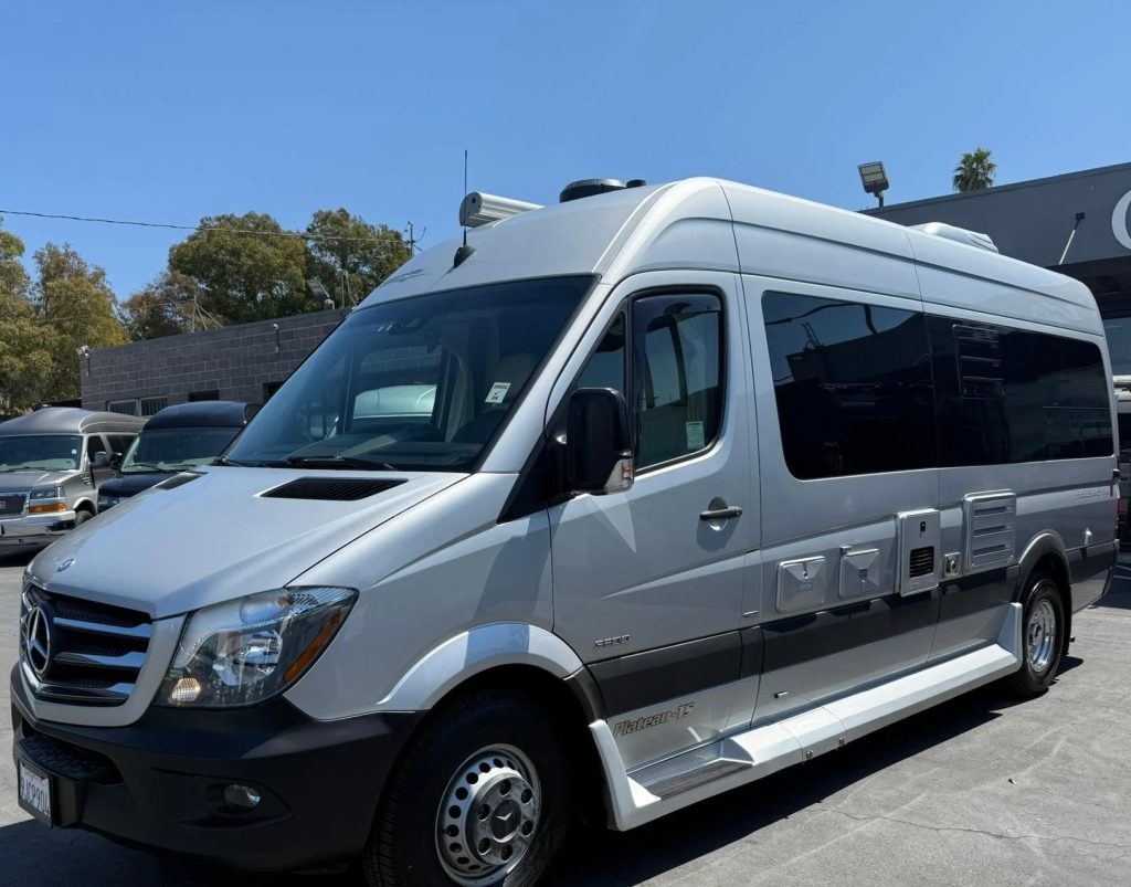 2016 PLEASURE WAY PLATEAU TS – 2015 Mercedes-Benz Sprinter Cargo 3500