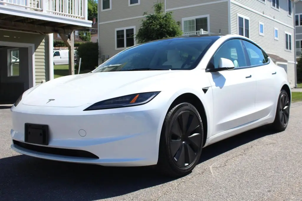 2025 Tesla Model 3 Long Range