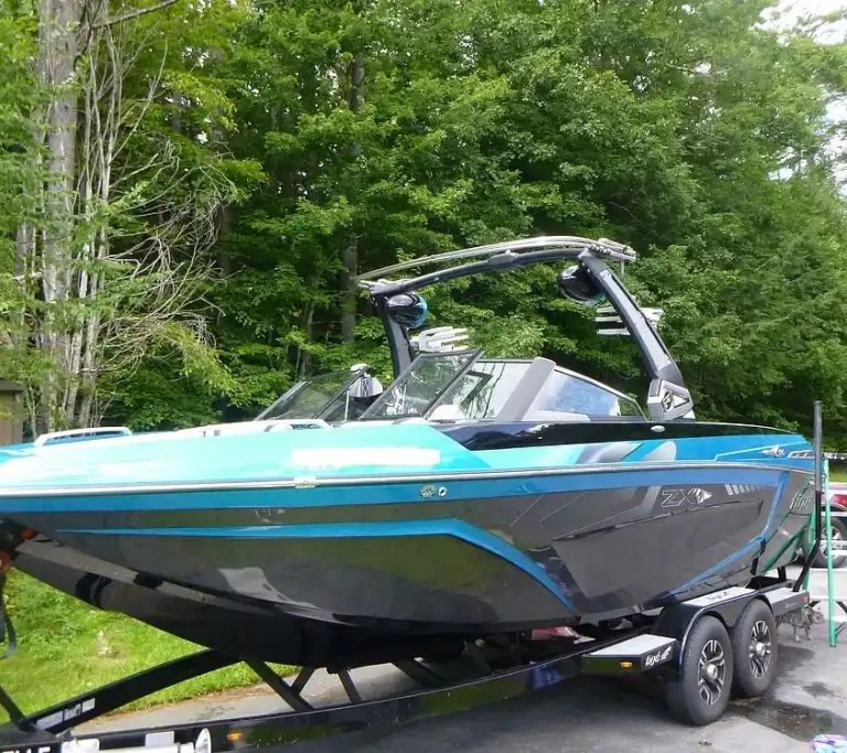 2019 Tige zx5 - 2019 Indmar Raptor 6.2L Engine - Dual axle trailer 2019 BOATMATE