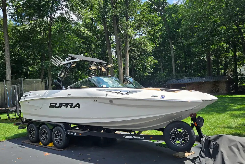 2017 Supra SE550 Boat Ski Indmar 6.2L Roush Raptor 575, 2017 Boat Mate Trailer