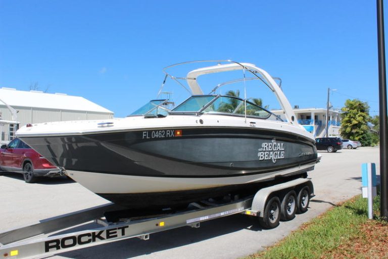 2019 Regal 26 OBX Boat 26 ft, Yamaha 300 four stroke, Rocket Trailer