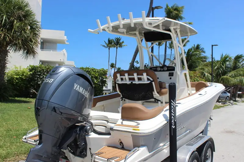 2025 Pioneer 202 Islander Boat Yamaha 150 HP Engine – Trailer Included