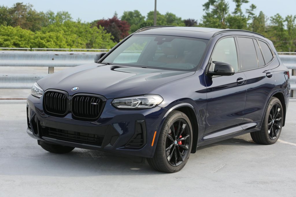 2022 BMW X3 M40i