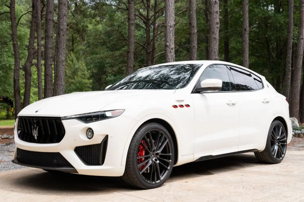 2022 Maserati Levante Trofeo