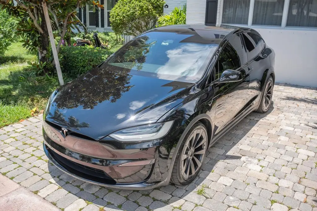 2022 Tesla Model X Plaid