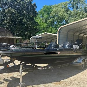 2017 Triton 21 TRX Elite, 250 HP Mercury outboard Engine and 2014 Marine Master Trailer